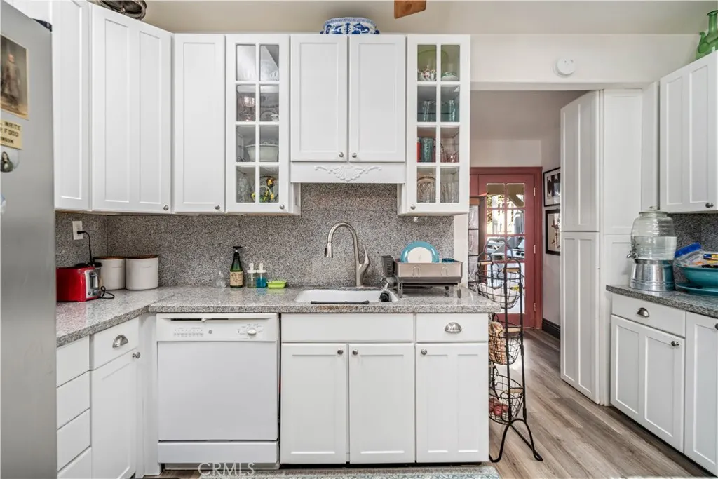 16029 Calle Hermosa, Green Valley, California 91390 home-pic-16